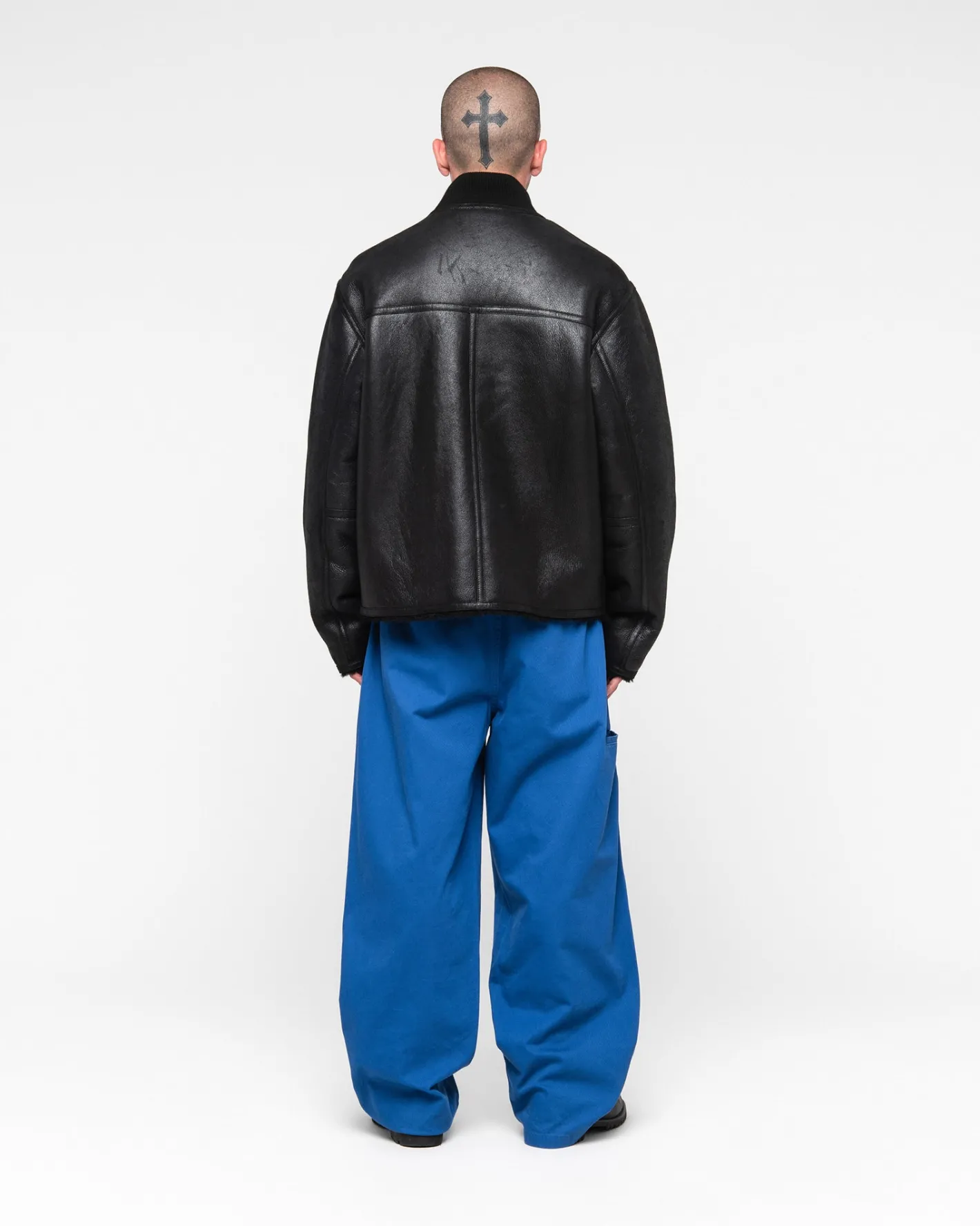 shearling_reversible_bomber_5.webp SHEARLING REVERSIBLE BOMBER*Stüssy Flash Sale